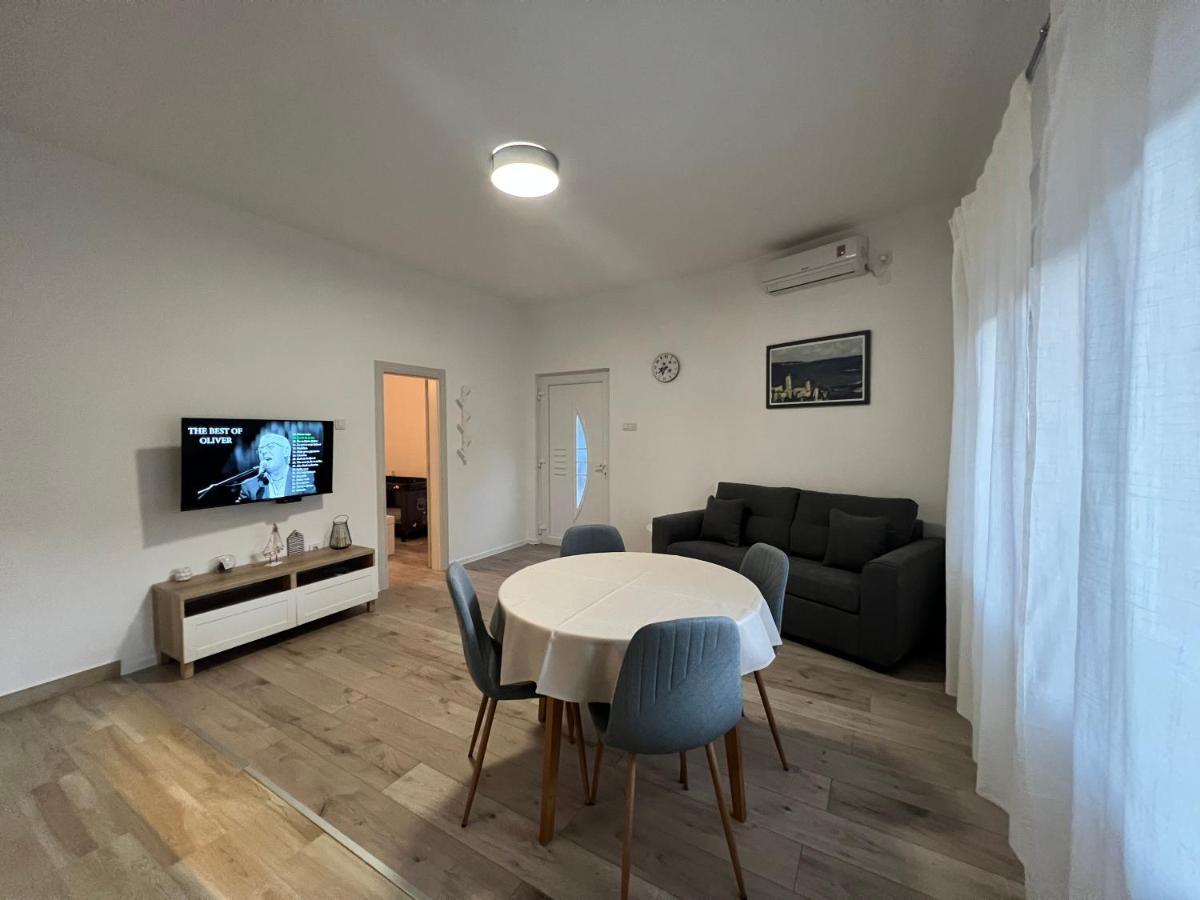 Kaala Apartments Supetarska Draga Dış mekan fotoğraf